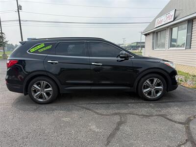 2016 Hyundai SANTA FE SE - Photo 5 - Escanaba, MI 49829