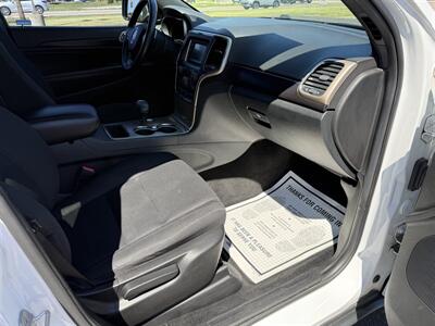 2014 Jeep Grand Cherokee Laredo - Photo 19 - Escanaba, MI 49829