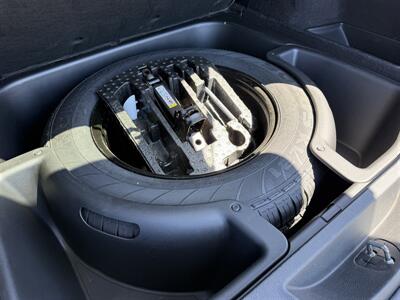 2014 Jeep Grand Cherokee Laredo - Photo 8 - Escanaba, MI 49829
