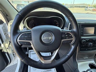 2014 Jeep Grand Cherokee Laredo - Photo 11 - Escanaba, MI 49829