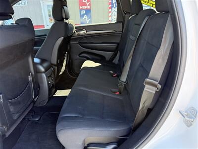 2014 Jeep Grand Cherokee Laredo - Photo 20 - Escanaba, MI 49829
