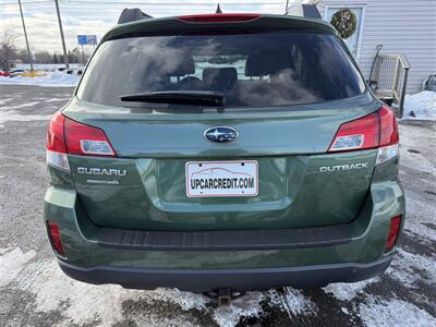 2012 Subaru Outback 2.5i Limited   - Photo 6 - Escanaba, MI 49829