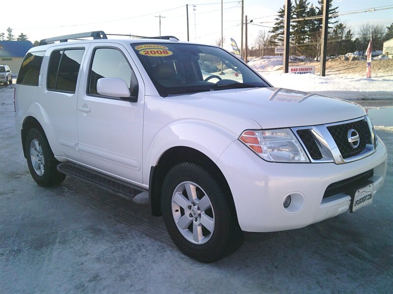2008 Nissan Pathfinder S  