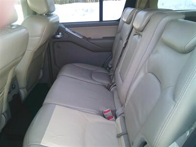 2008 Nissan Pathfinder S   - Photo 16 - Escanaba, MI 49829