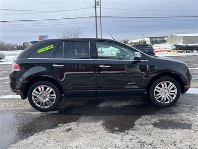 2010 Lincoln MKX   - Photo 4 - Escanaba, MI 49829