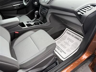 2017 Ford Escape SE   - Photo 20 - Escanaba, MI 49829