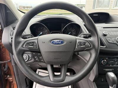 2017 Ford Escape SE   - Photo 13 - Escanaba, MI 49829