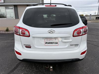 2011 Hyundai SANTA FE GLS   - Photo 6 - Escanaba, MI 49829