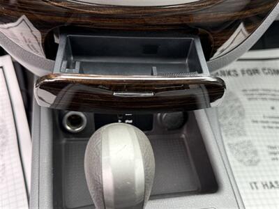 2011 Hyundai SANTA FE GLS   - Photo 12 - Escanaba, MI 49829