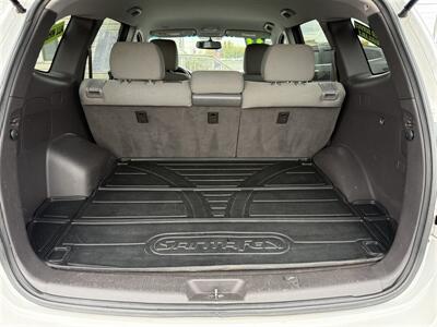 2011 Hyundai SANTA FE GLS   - Photo 7 - Escanaba, MI 49829