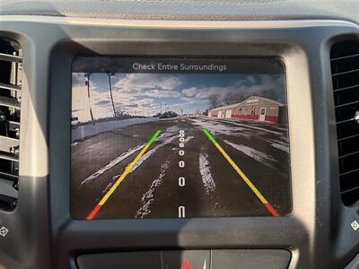 2016 Jeep Cherokee High Altitude - Photo 14 - Escanaba, MI 49829