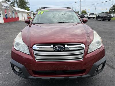 2014 Subaru Outback 2.5i Premium - Photo 2 - Escanaba, MI 49829