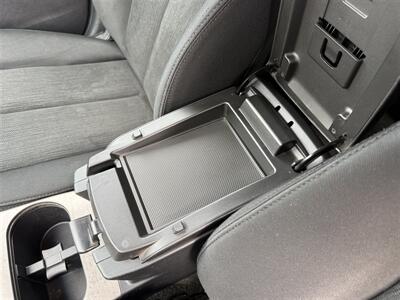 2014 Subaru Outback 2.5i Premium - Photo 16 - Escanaba, MI 49829