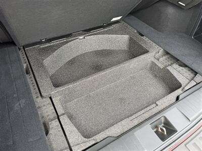 2014 Subaru Outback 2.5i Premium - Photo 8 - Escanaba, MI 49829