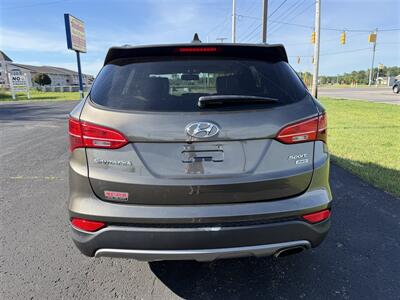2014 Hyundai SANTA FE Sport 2.4L   - Photo 6 - Escanaba, MI 49829