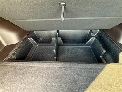 2014 Hyundai SANTA FE Sport 2.4L - Photo 9 - Escanaba, MI 49829