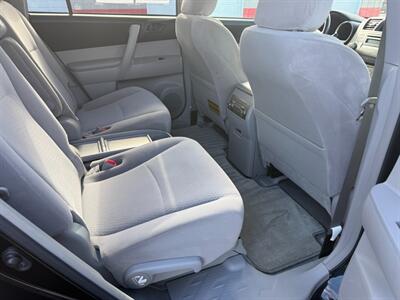 2009 Toyota Highlander   - Photo 25 - Negaunee, MI 49866