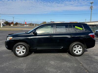 2009 Toyota Highlander   - Photo 4 - Negaunee, MI 49866