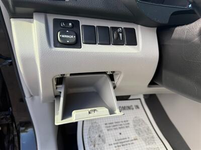 2009 Toyota Highlander   - Photo 11 - Negaunee, MI 49866