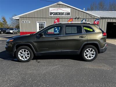 2014 Jeep Cherokee Latitude   - Photo 2 - Negaunee, MI 49866