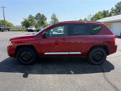 2010 Jeep Compass Limited - Photo 4 - Escanaba, MI 49829