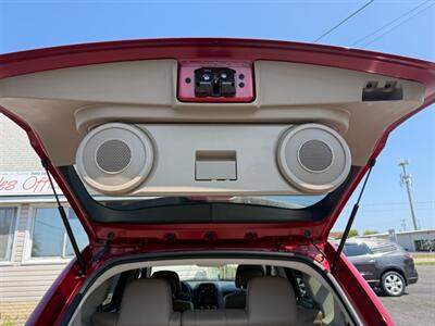 2010 Jeep Compass Limited - Photo 8 - Escanaba, MI 49829