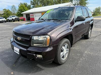 2008 Chevrolet Trailblazer LT   - Photo 3 - Escanaba, MI 49829