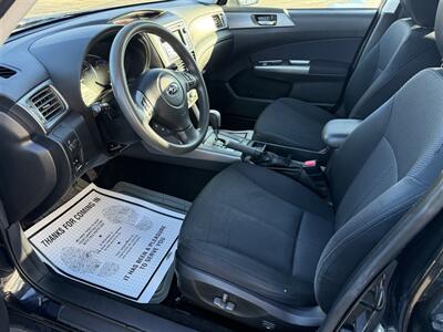 2013 Subaru Forester 2.5X Premium   - Photo 8 - Escanaba, MI 49829