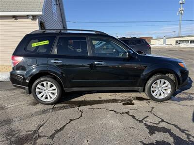 2013 Subaru Forester 2.5X Premium   - Photo 5 - Escanaba, MI 49829