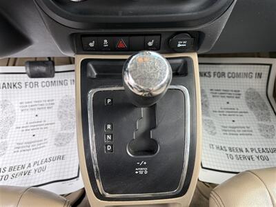 2014 Jeep Patriot Latitude FWD   - Photo 11 - Escanaba, MI 49829