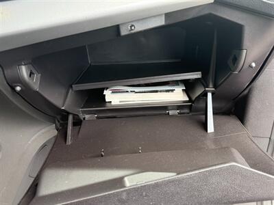 2016 Ford Escape SE FWD   - Photo 20 - Escanaba, MI 49829
