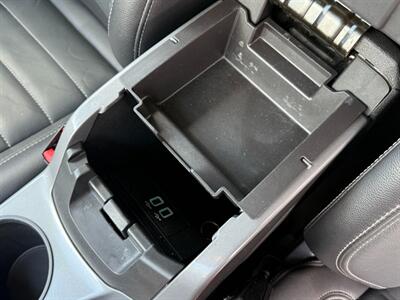 2016 Ford Escape SE FWD   - Photo 18 - Escanaba, MI 49829