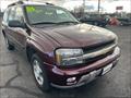 2006 Chevrolet TrailBlazer EXT LS   - Photo 5 - Escanaba, MI 49829