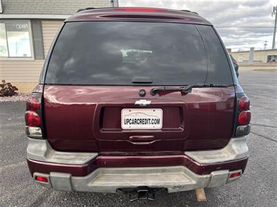 2006 Chevrolet TrailBlazer EXT LS   - Photo 6 - Escanaba, MI 49829