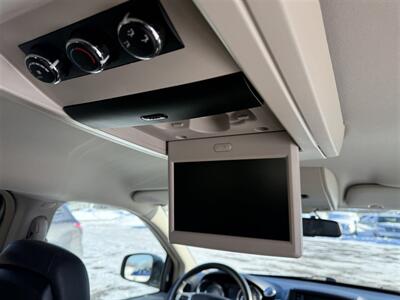 2015 Chrysler Town & Country Touring   - Photo 28 - Escanaba, MI 49829
