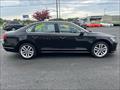 2016 Volkswagen Passat SEL Premium FWD   - Photo 4 - Escanaba, MI 49829