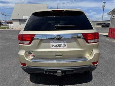 2012 Jeep Grand Cherokee Overland   - Photo 6 - Negaunee, MI 49866