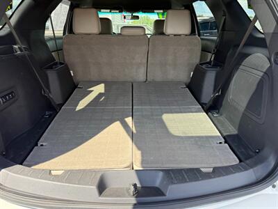 2011 Ford Explorer Limited - Photo 9 - Escanaba, MI 49829