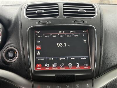 2016 Dodge Journey Crossroad Plus   - Photo 13 - Negaunee, MI 49866