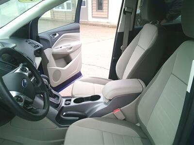 2013 Ford Escape SE  ALL WHEEL DRIVE - Photo 7 - Negaunee, MI 49866