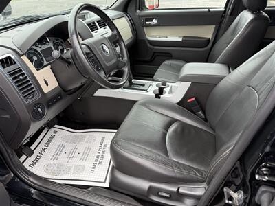2010 Mercury Mariner Premier AWD   - Photo 11 - Escanaba, MI 49829