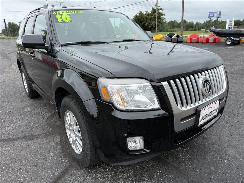 2010 Mercury Mariner Premier AWD - Photo 1 - Escanaba, MI 49829
