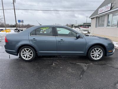 2012 Ford Fusion SEL - Photo 5 - Escanaba, MI 49829