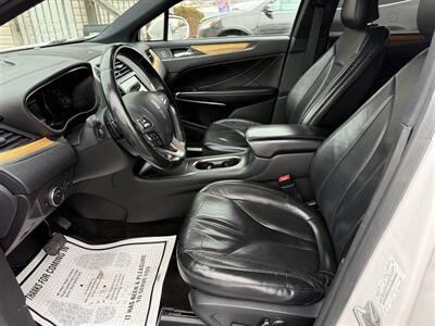 2016 Lincoln MKC Select - Photo 13 - Escanaba, MI 49829