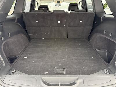 2011 Jeep Grand Cherokee Laredo   - Photo 7 - Escanaba, MI 49829