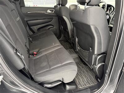 2011 Jeep Grand Cherokee Laredo   - Photo 20 - Escanaba, MI 49829