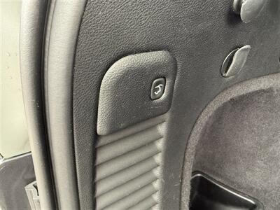 2014 Jeep Grand Cherokee Overland   - Photo 9 - Escanaba, MI 49829