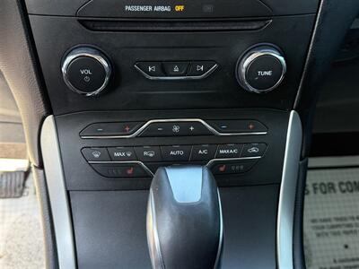 2015 Ford Edge SEL - Photo 16 - Escanaba, MI 49829