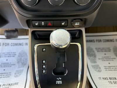 2014 Jeep Patriot High Altitude FWD   - Photo 12 - Escanaba, MI 49829