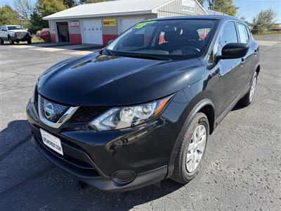 2018 Nissan Rogue Sport S AWD   - Photo 3 - Escanaba, MI 49829
